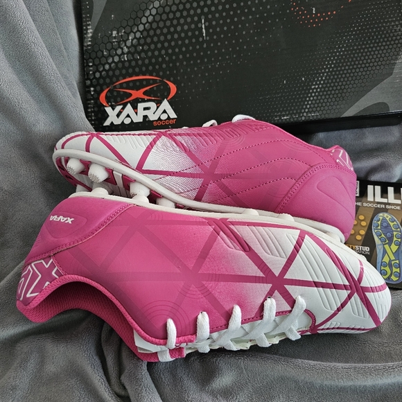 Xara Soccer Illusion Pink White Sz 6 Yth, 8 Womens Cleats Kids Sports Equipment - Picture 6 of 8